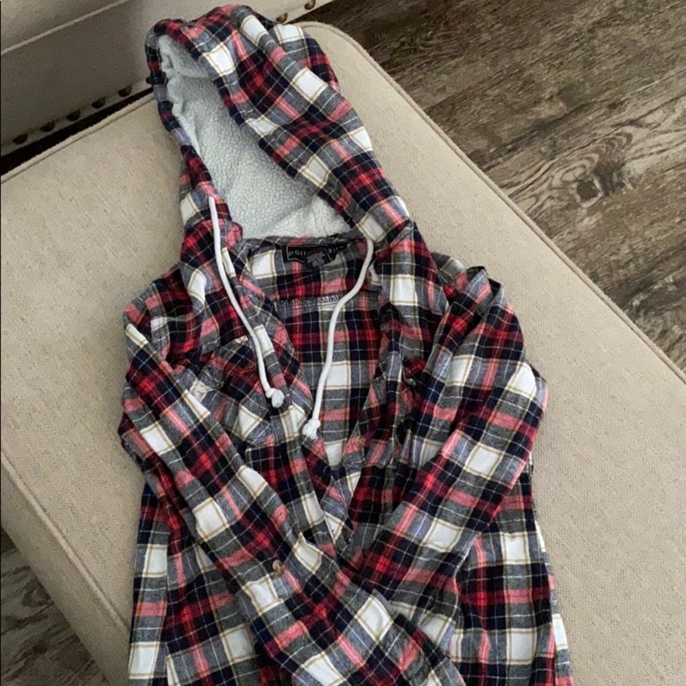 Long sleeve shirt
